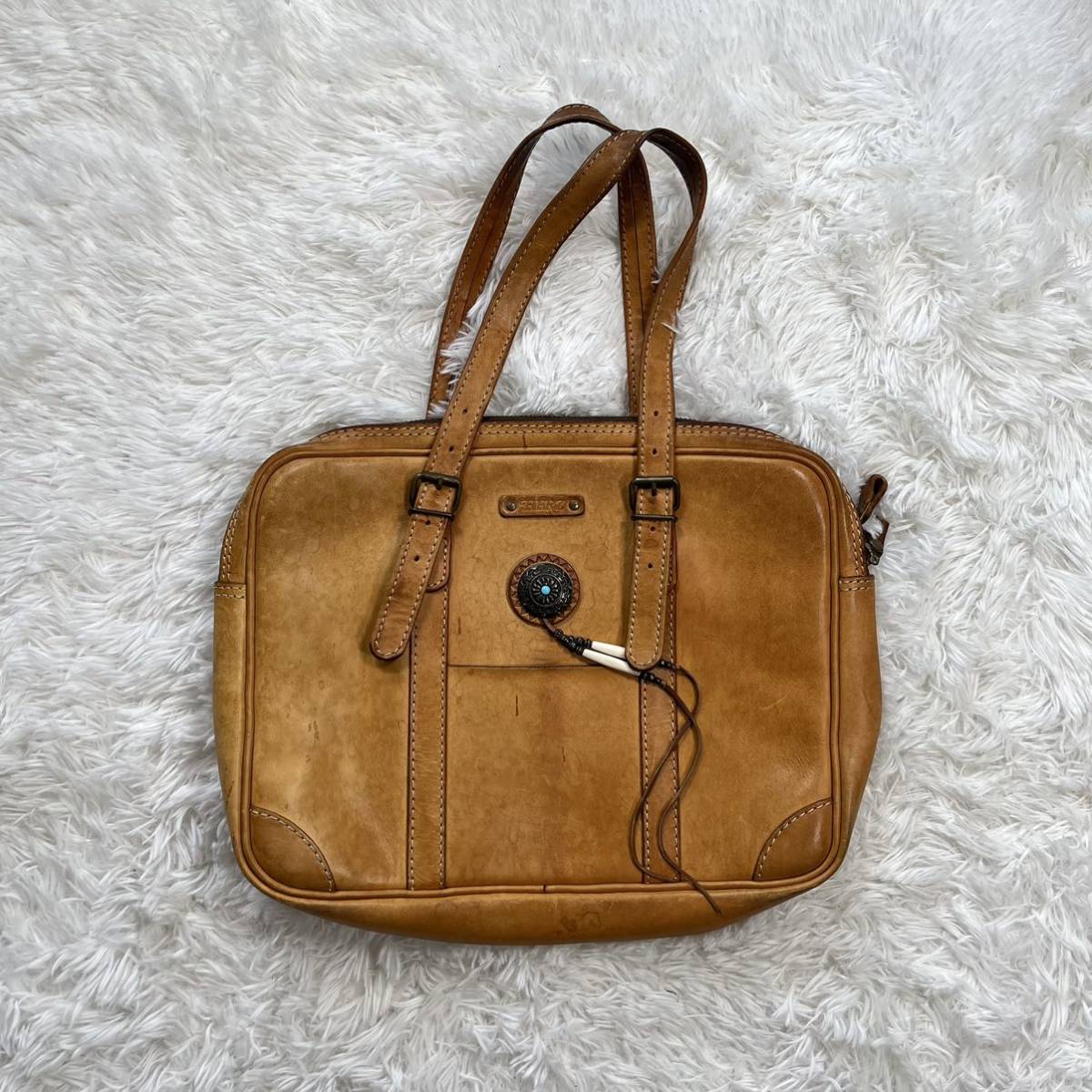 HERZ ヘルツ　ブリーフケース　トートバッグ　コンチョ　インディアン　本革　レザー　キャメル　大容量 