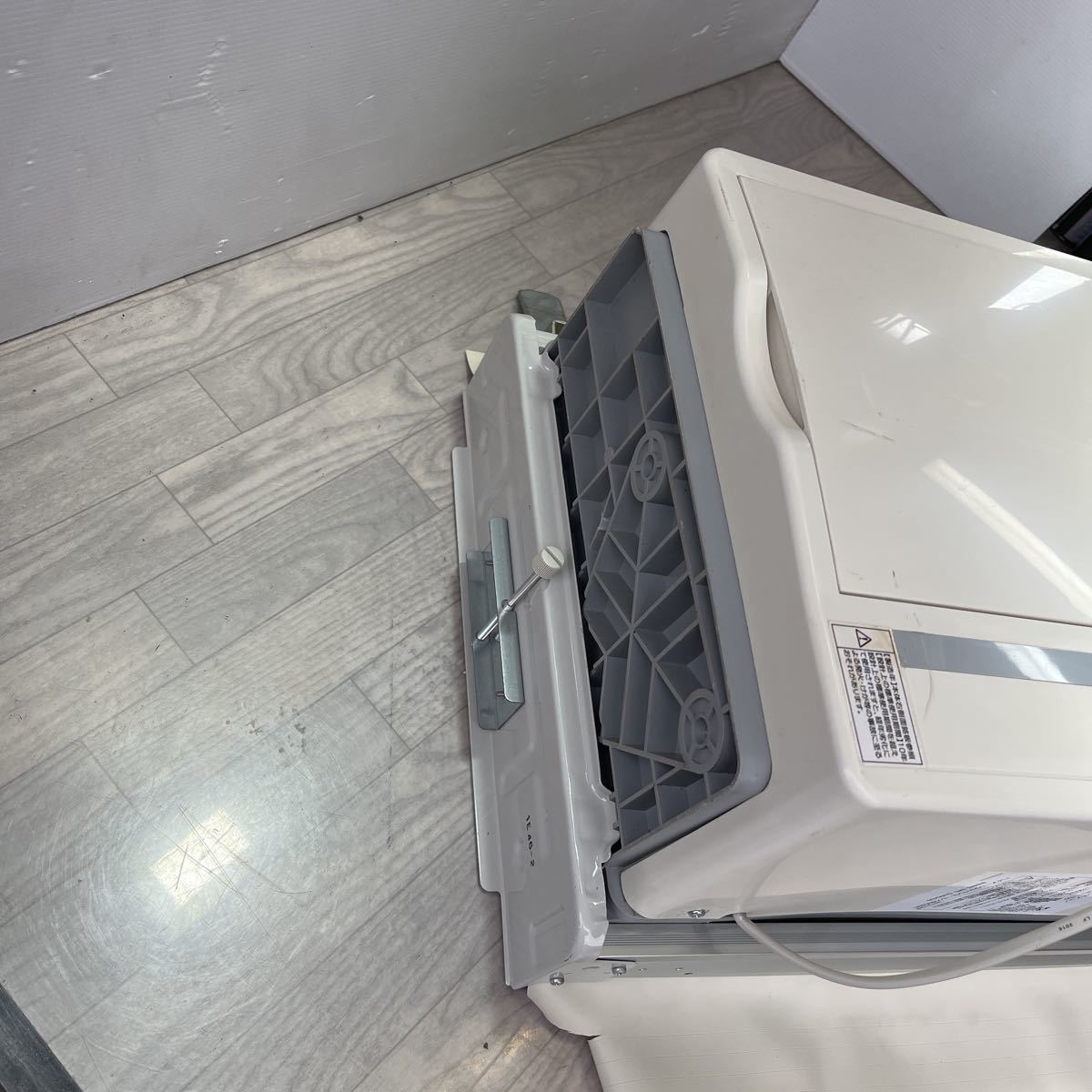 窓用エアコン Haier JA-16P 2016年製