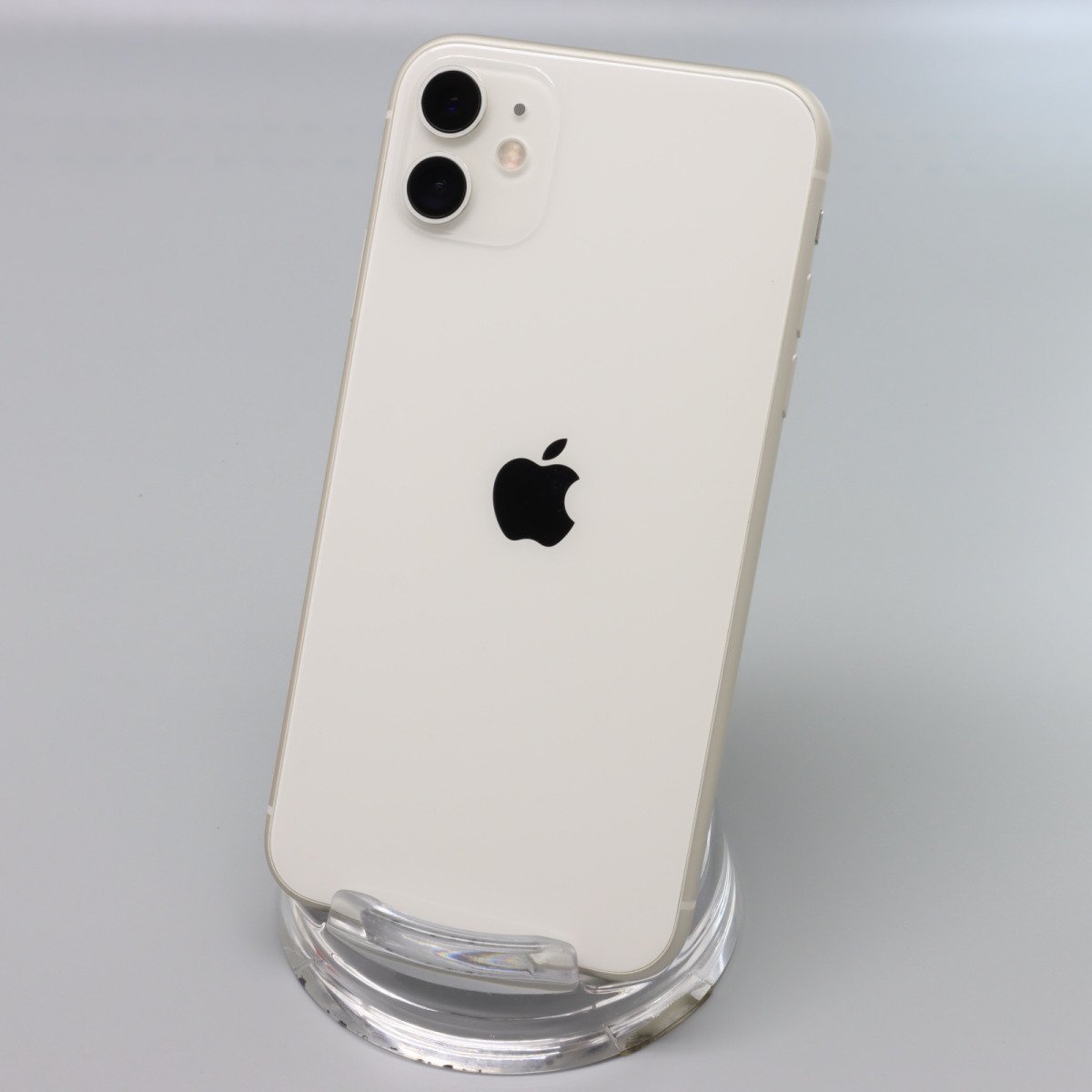 Apple iPhone11 64GB White A2221 MWLU2J/A バッテリ86% ■ドコモ★Joshin1724【1円開始・送料無料】