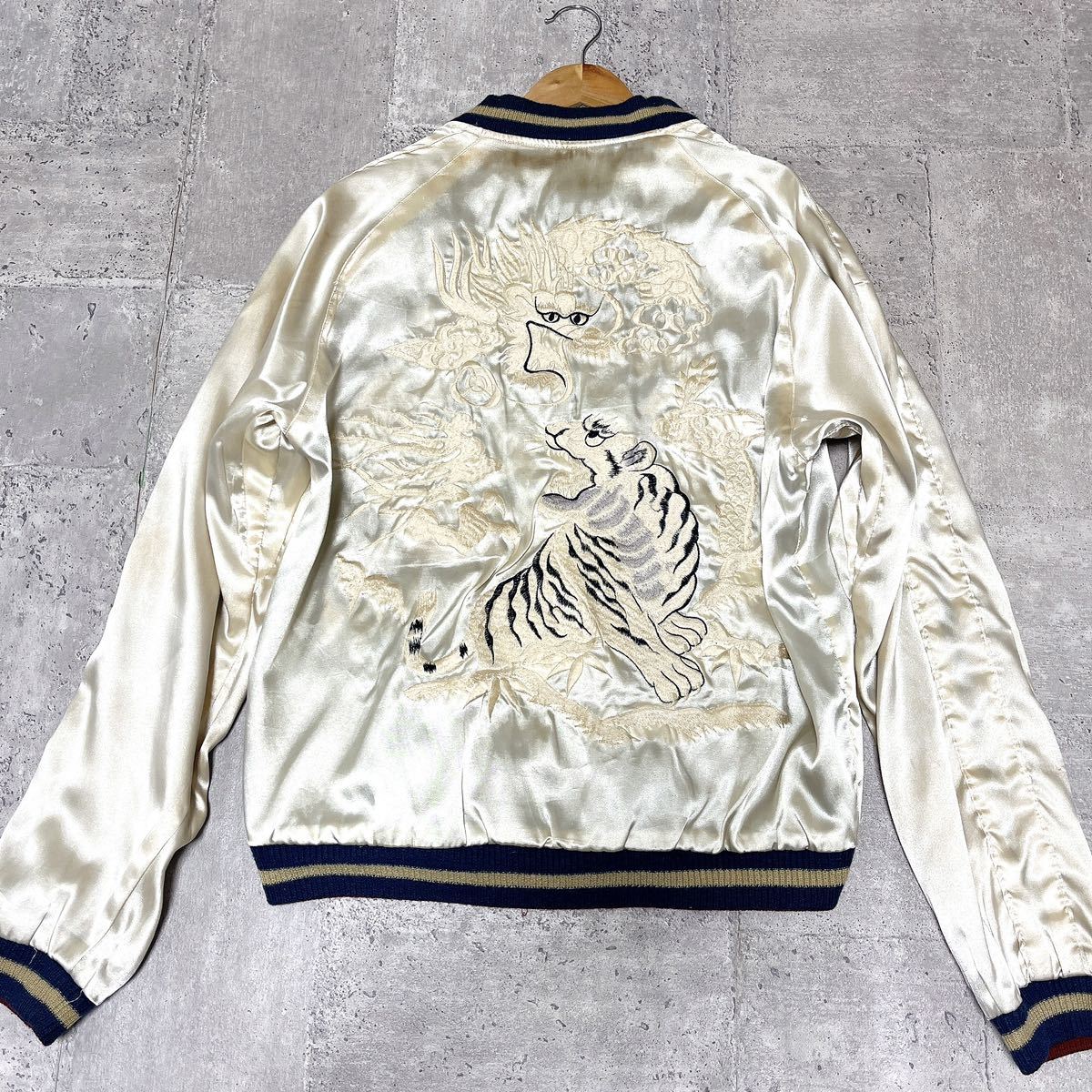 東洋エンタープライズ スカジャン ホワイト　リバーシブル 1円】 Lサイズ 東洋エンタープライズ テーラー東洋 スカジャン