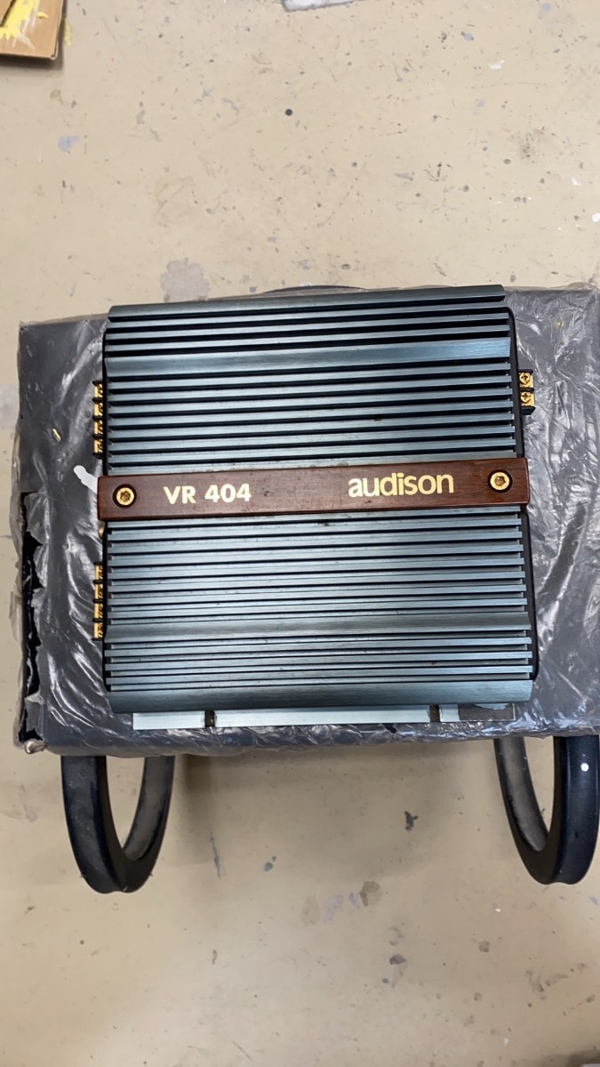 ジャンク　VR404　audison　オーディソン