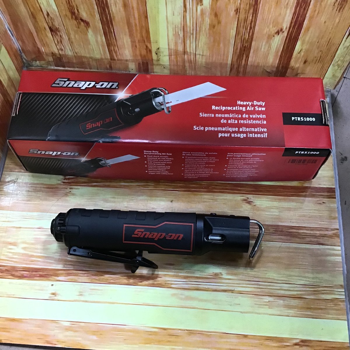 【未使用品】　スナップオン(Snap-on)　エアーソー　PTRS1000