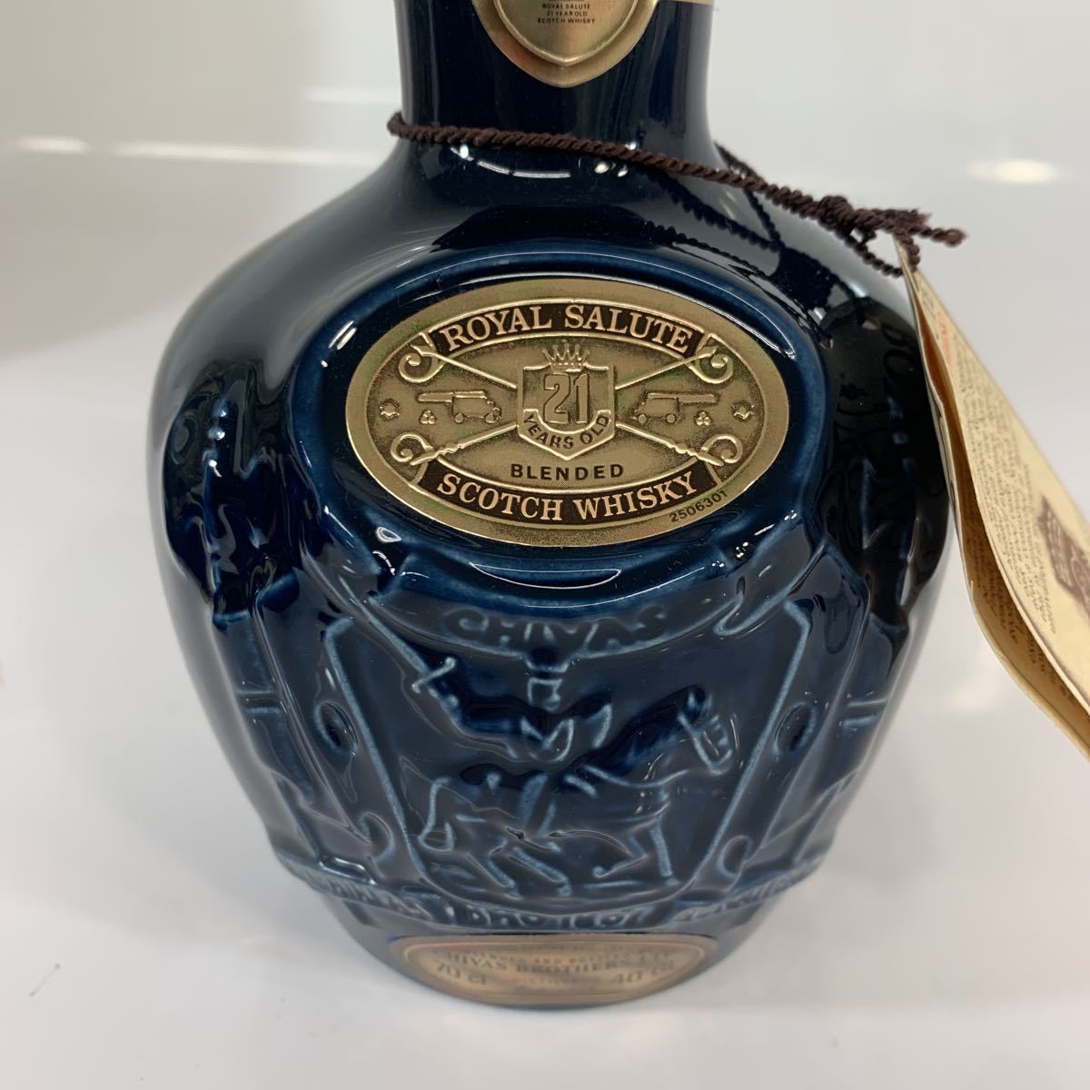 21年 ロイヤルサルート SALUTE 未開栓 700ml ウイスキー 未開栓ROYAL