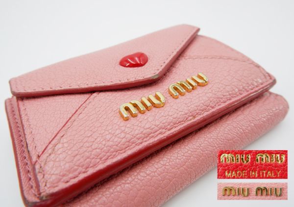 e3327【MIUMIU】三つ折り財布 マドラスラブ ハート ラブレター ピンク