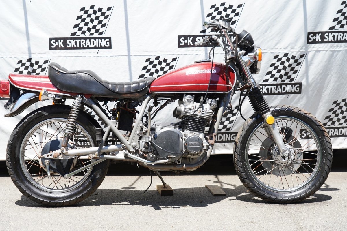 Yahoo!オークション 8⁄132⁄63 カワサキKZ900 Z1⁄Z2 コンテナ KZ900 OUT｜