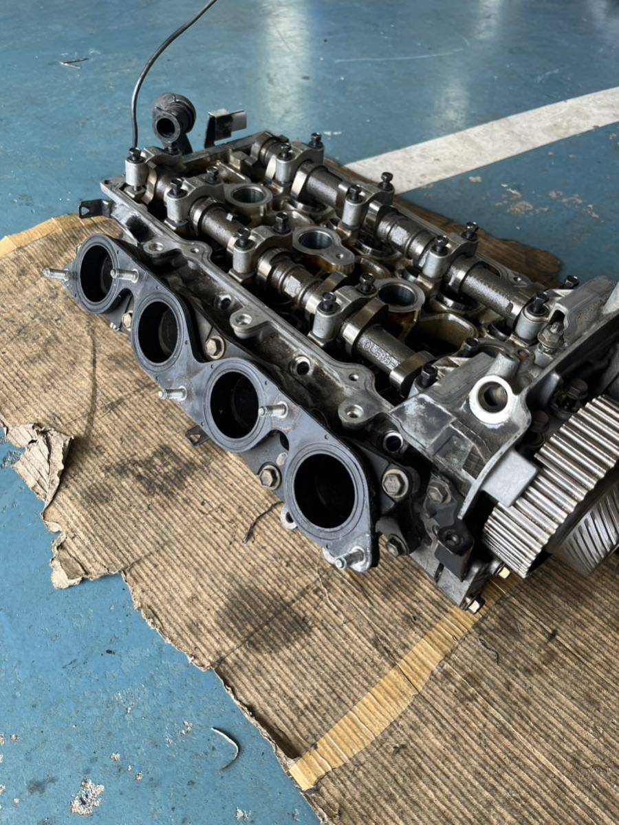 アルテッツァ シリンダーヘッド トヨタ純正 SXE10 3S-GE カム