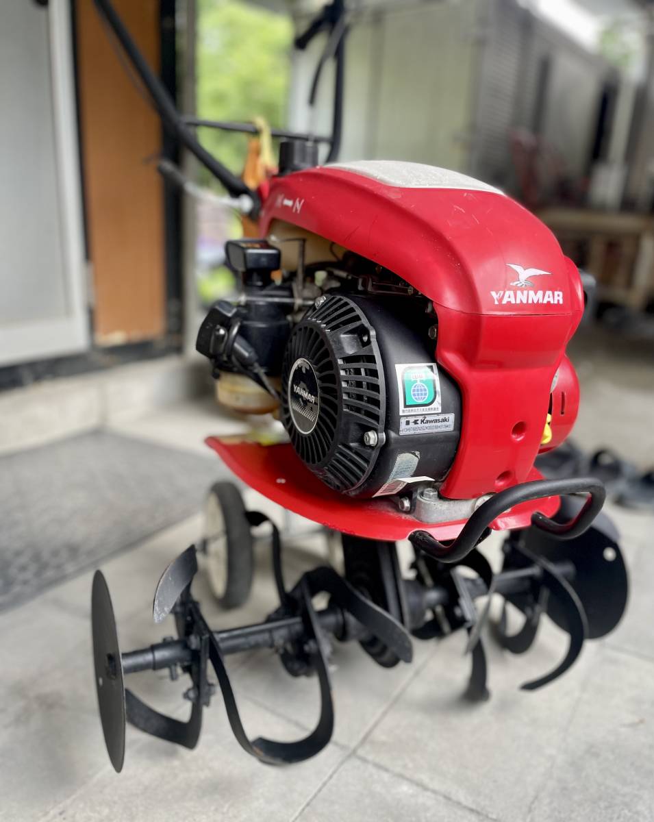 ヤンマー QT30。ミニ耕運機。管理機。耕うん機 。YANMAR QT30 使用