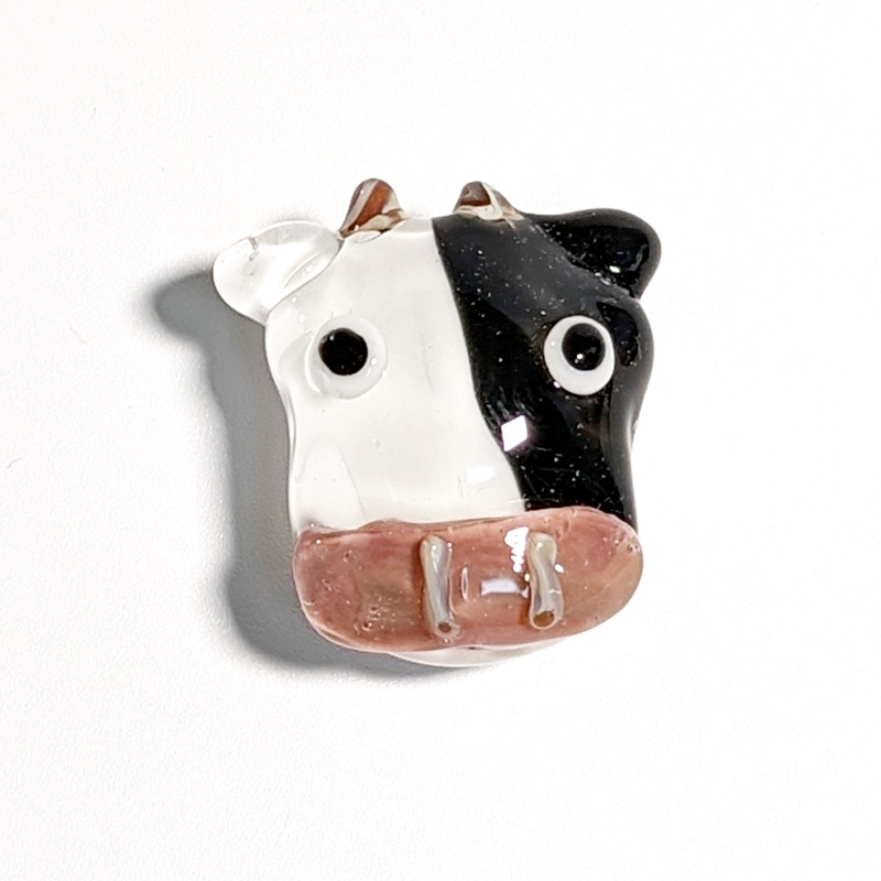 ガラス　帯留め　うし　牛　日本製