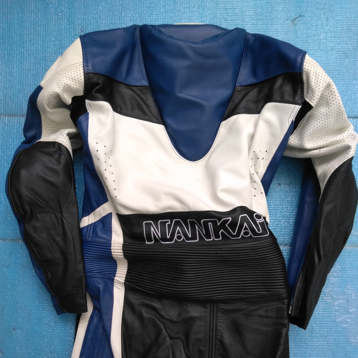 未使用 サイズL レーシングスーツ 革ツナギ 南海部品 NANKAI SDH-105B