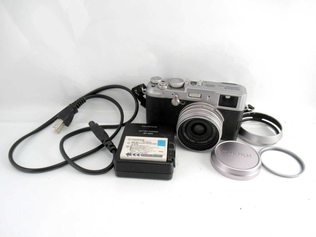 FUJIFILM/富士フイルム】午⑤27//充電器、バッテリー付 X100 SUPER EBC