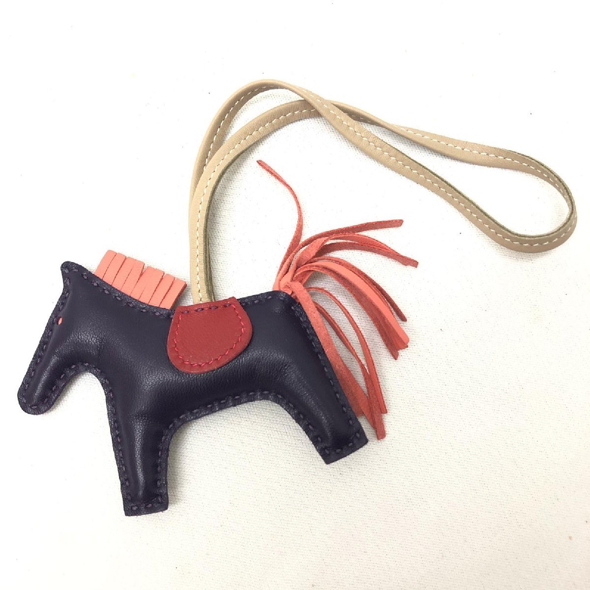 エルメス ロデオPM バッグチャーム レザー パープル系