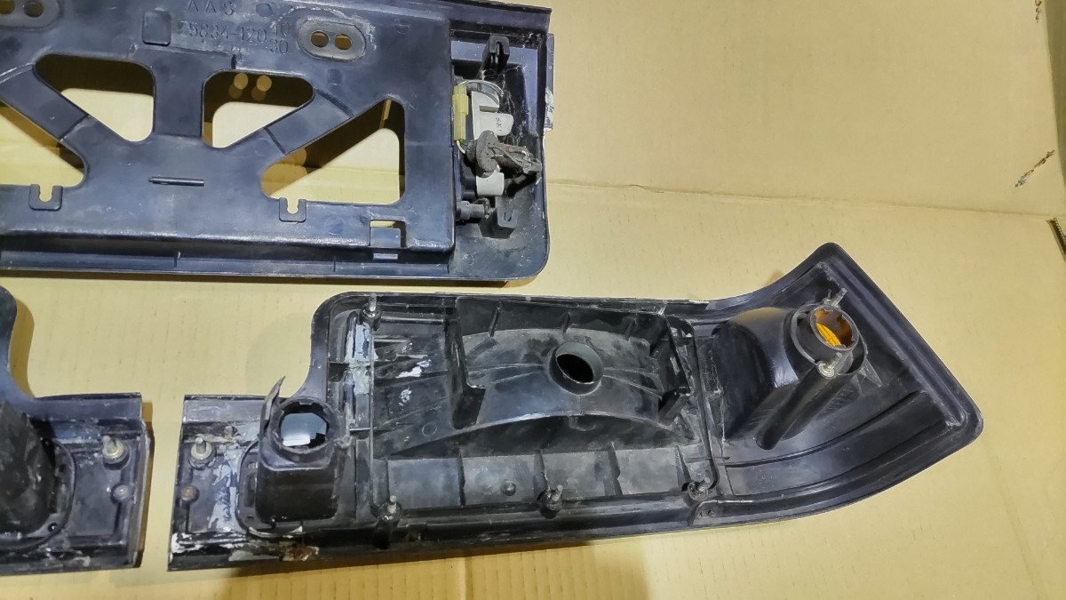 AE86トレノ 後期 2ドア テールランプ AE86 2ドア トレノ AE86レビン2ドア前期用 2026年最新Yahoo!オークション -ae86後期テールの中古品・新品