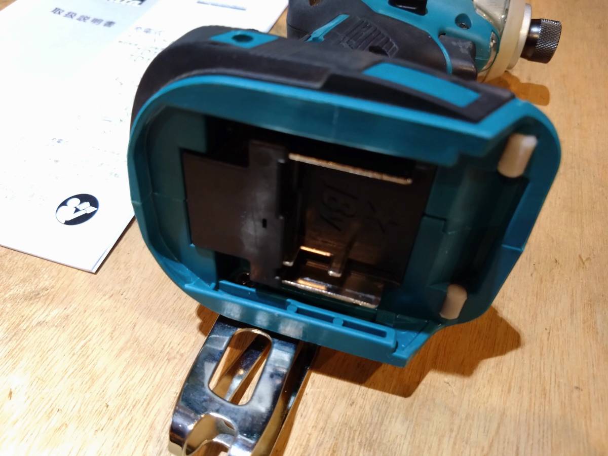 マキタ 18V充電式インパクトドライバー TD170D ブルー 青 純正品 TD171 