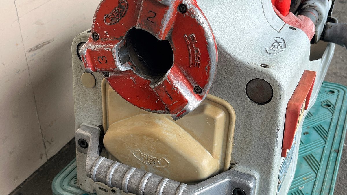 パイプマシン ねじ切り機 N40AⅢ REX レッキス 引取限定中古品☆REX パイプマシン ねじ切り機 N40AⅢ REX レッキス 引取限定中古品☆REX
