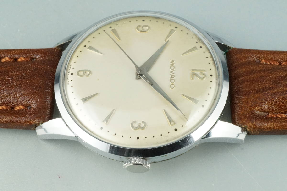ヴィンテージ50'sモバード手巻き movado稼働(ベルト新品に変更しました) ヴィンテージ モバード17石 手巻き 26 MOVADO モバード Cal.127 17