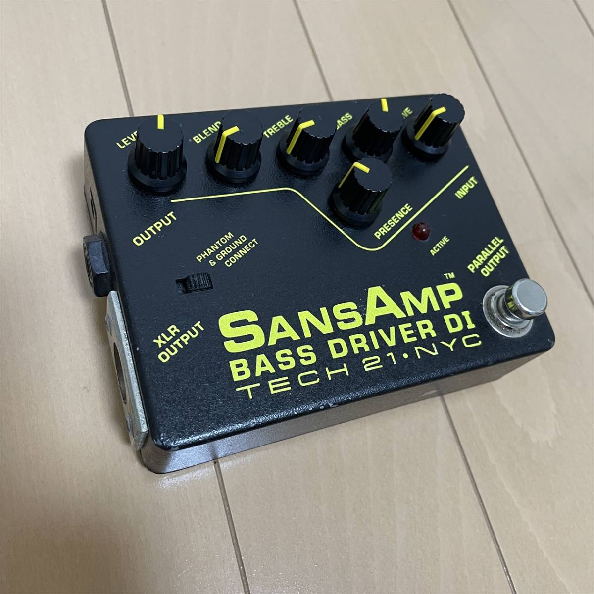TECH21 SANSAMP BASS DRIVER DI サンズアンプ ベース用プリアンプ 