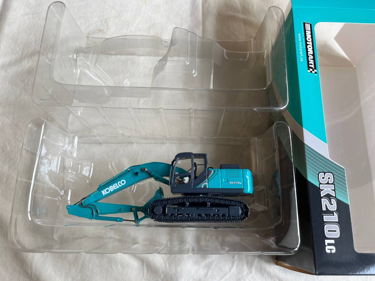 Amazon.co.jp: 建機 1/50 コベルコ SK210LC : DIY・工具・ガーデン 建 