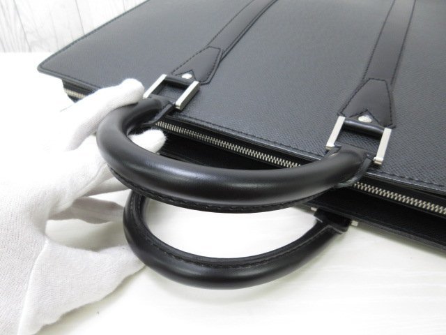 極美品 LOUIS VUITTON ルイヴィトン タイガ ポルトドキュマン ロザン