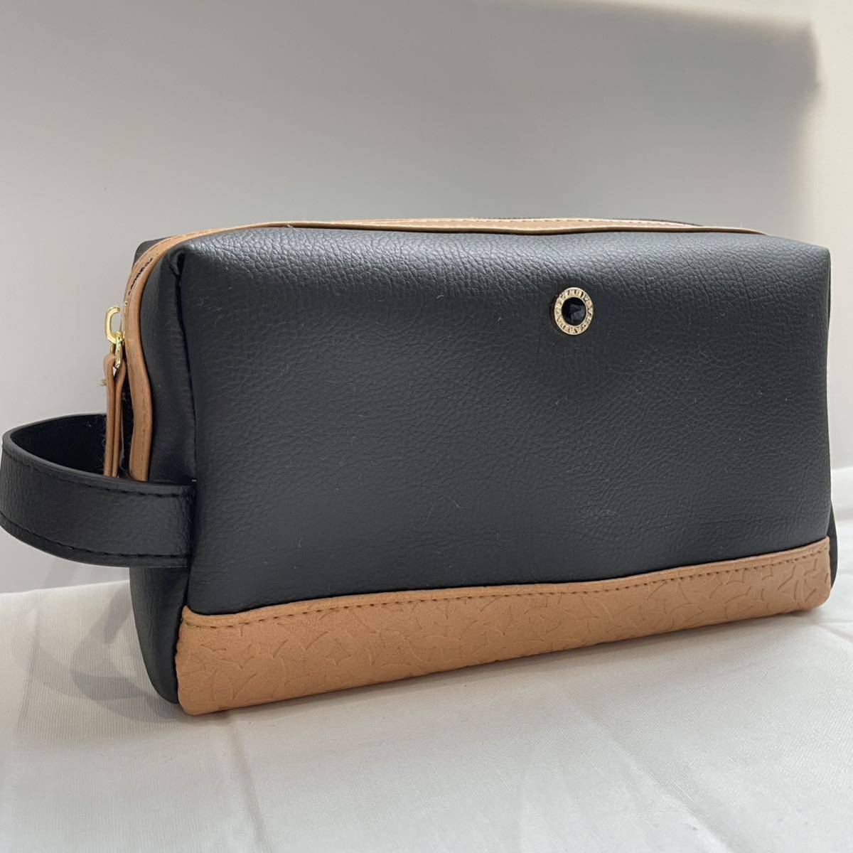 未使用 ブルガリ BVLGARI クラッチバッグ ケース セカンドバッグ