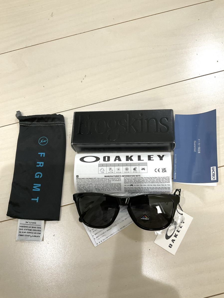 Oakley Frogskins FRAGMENT オークリーフロッグスキン フラグメント
