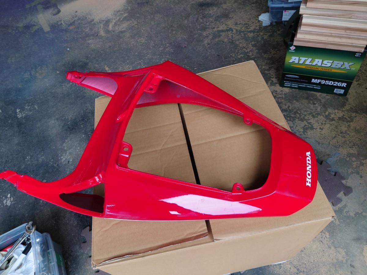 2BL-PC40 CBR600RR ウイングレッド テールカウル シートカウル カウル 