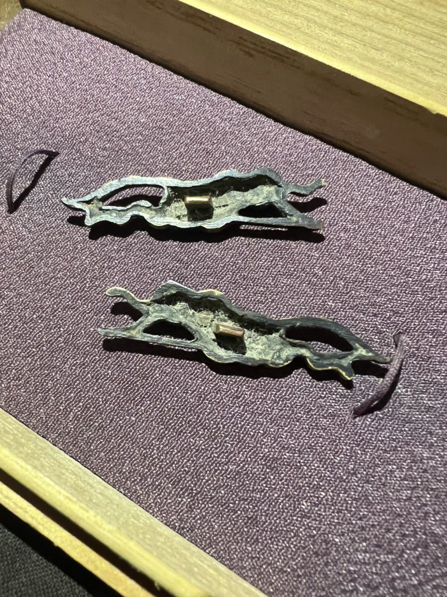 弓失図目貫 容彫 金色絵 日本刀 武具 刀装具 小道具 鍔 目貫