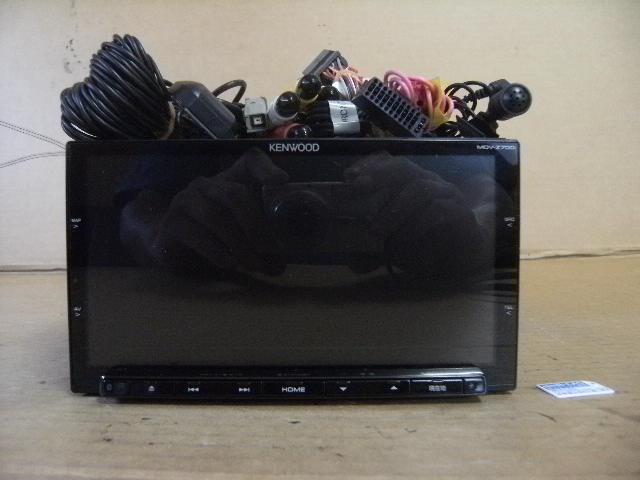 KENWOOD ケンウッド メモリーナビ 「MDV-Z700」 フルセグTV/DVD/CD 