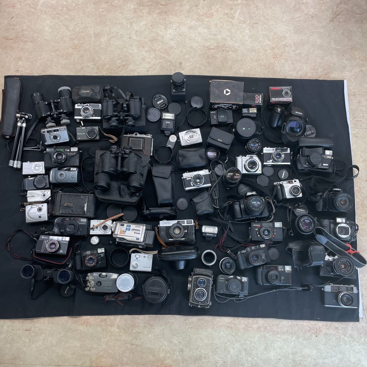 新作，爆買い】 【50点以上まとめ売り】ジャンクカメラ Canon OLYMPUS
