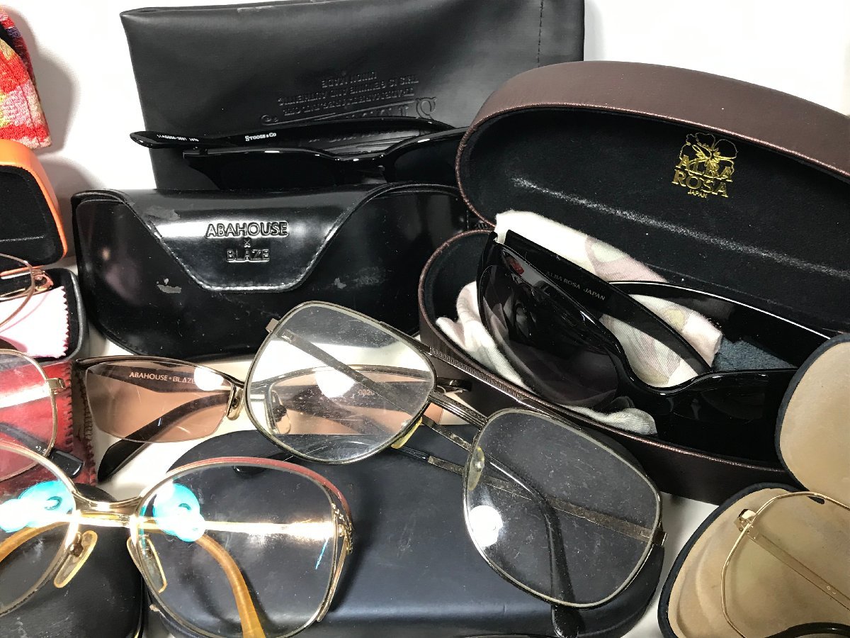 BALMAIN メガネケース