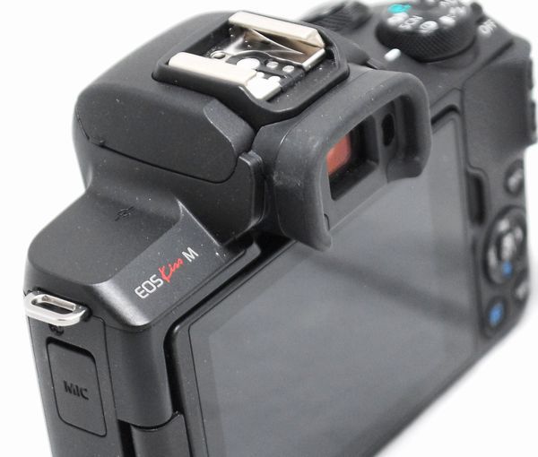 超美品・豪華セット】Canon キヤノン Kiss M EF-M 15-45mm IS STM