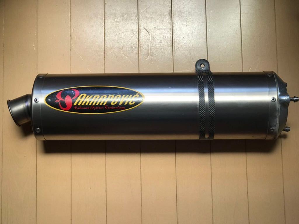 中古 AKRAPOVIC ボルトオン チタンサイレンサー CBR929RR/CBR954RR 