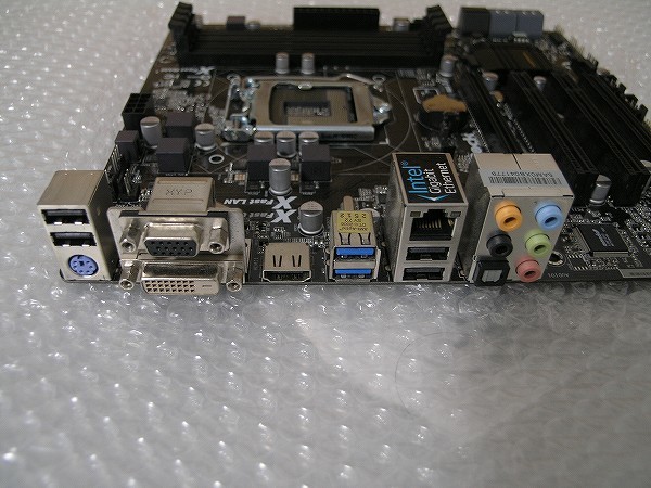 [即決] [送料無料] マザーボード ASRock B85M Pro4