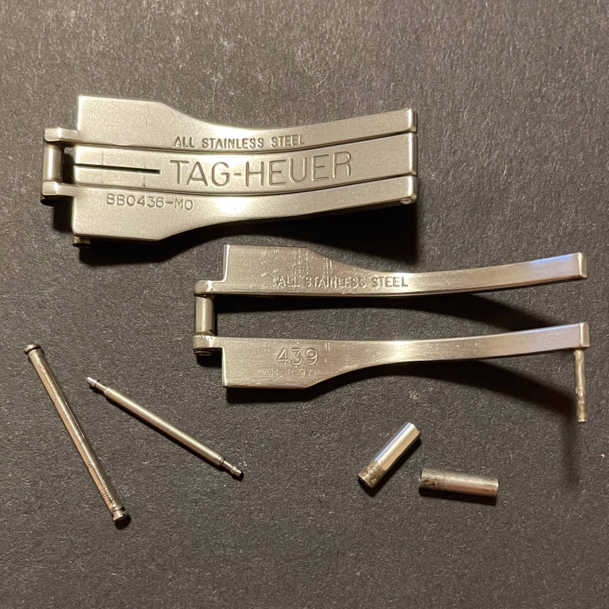 【時計●部品 Tag Heuer(タグホイヤー) ベルト用部品 BB0438-M0 439 長期保管品／中古(5033)】