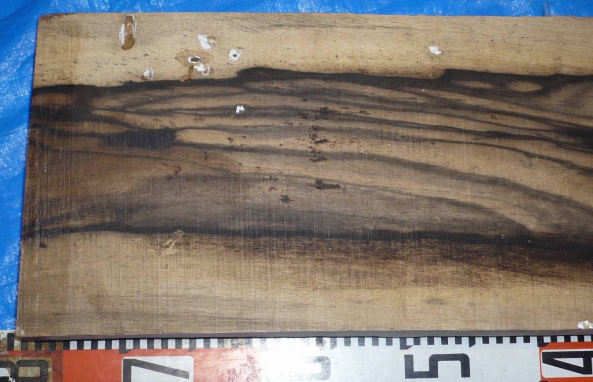 ★黒柿杢★クロカキ 孔雀杢 模様が綺麗【697】荒材 厚板★乾燥１５年以上