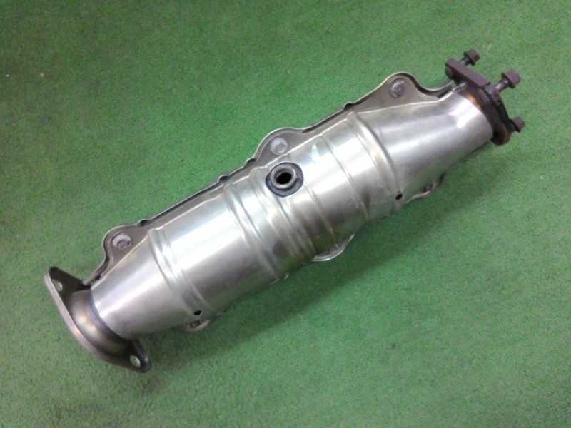 S2000 AP2 純正触媒 HONDA S2000(AP2)純正触媒 上尾 自動車、オートバイ 自動車メーカー別
