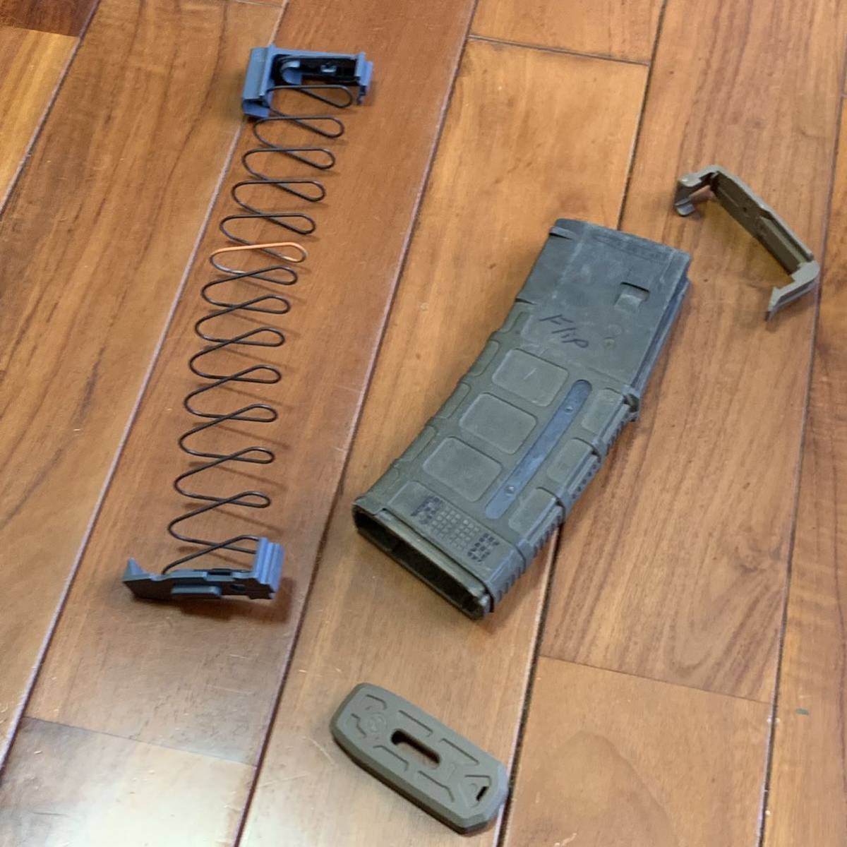 qさん専用　米軍実物 pmag マガジン 3個セット qさん専用 米軍実物 pmag マガジン 3個セット ミリタリー qさん専用 米
