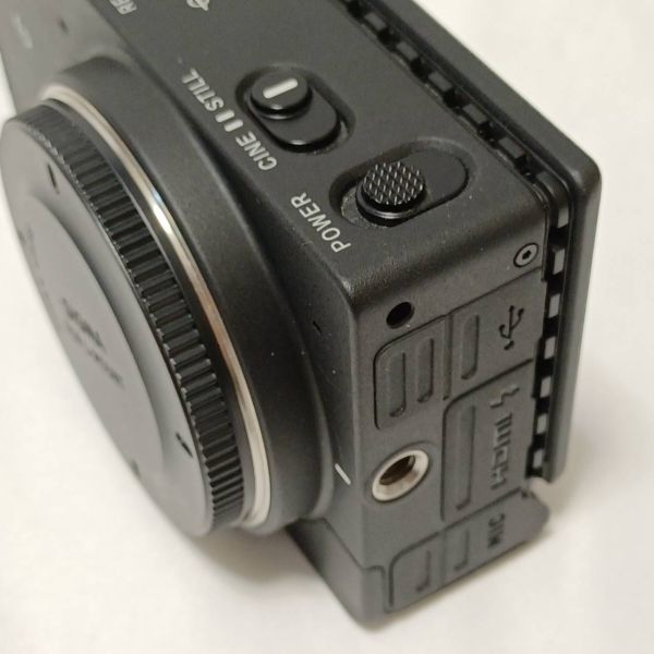 セール対象商品★☆ 絶対満足！！ ◆◇ 100% 当ショップ自信の逸品◆◇ シグマ SIGMA fp & 45mm F2.8 DG DN kit フルサイズ ミラーレス - 最大99％OFF！100円以下タイトルもあり！ニンテンドーeショップと FINAL L Cameras Yahoo!ショッピング