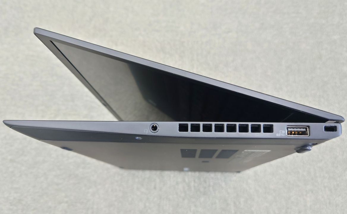 Lenovo ThinkPad X1 Carbon 6th Generation 20KGCT01WW Core i7-8650U