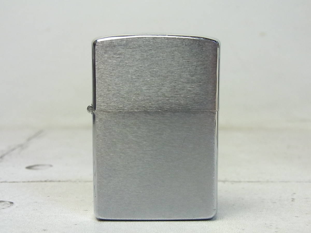  Zippo//ジッポ ブラッシュド加工 ボトム刻印：筆記体ロゴ 1983年製(Zippo)｜売買されたオークション情報、yahooの商品情報をアーカイブ公開 - オークファン Zippo