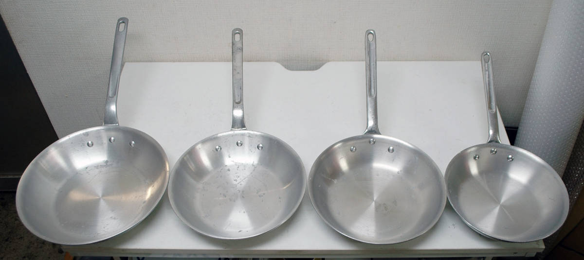 hokua アカオ/ホクア アルミ製フライパン 30㎝ 27㎝×2 24㎝ 4点