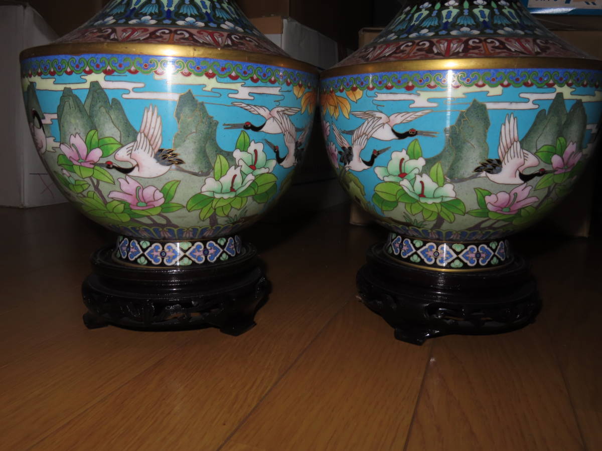 中国美術/銅胎景泰藍/鶴花唐草文銅胎掏絲琺瑯花瓶/2点/中国七宝/七宝焼