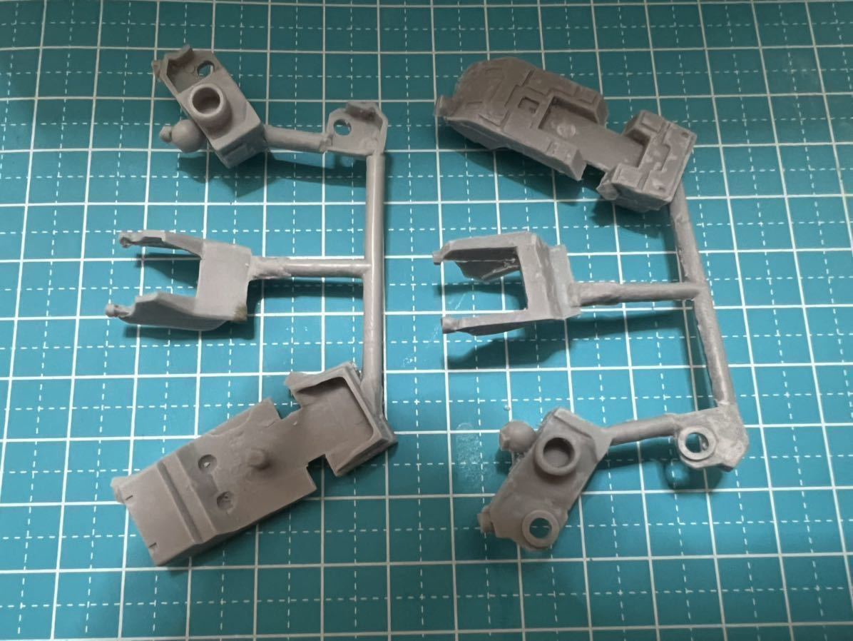 1/144用レジンキャストスリッパ グレー　おまけ付_3