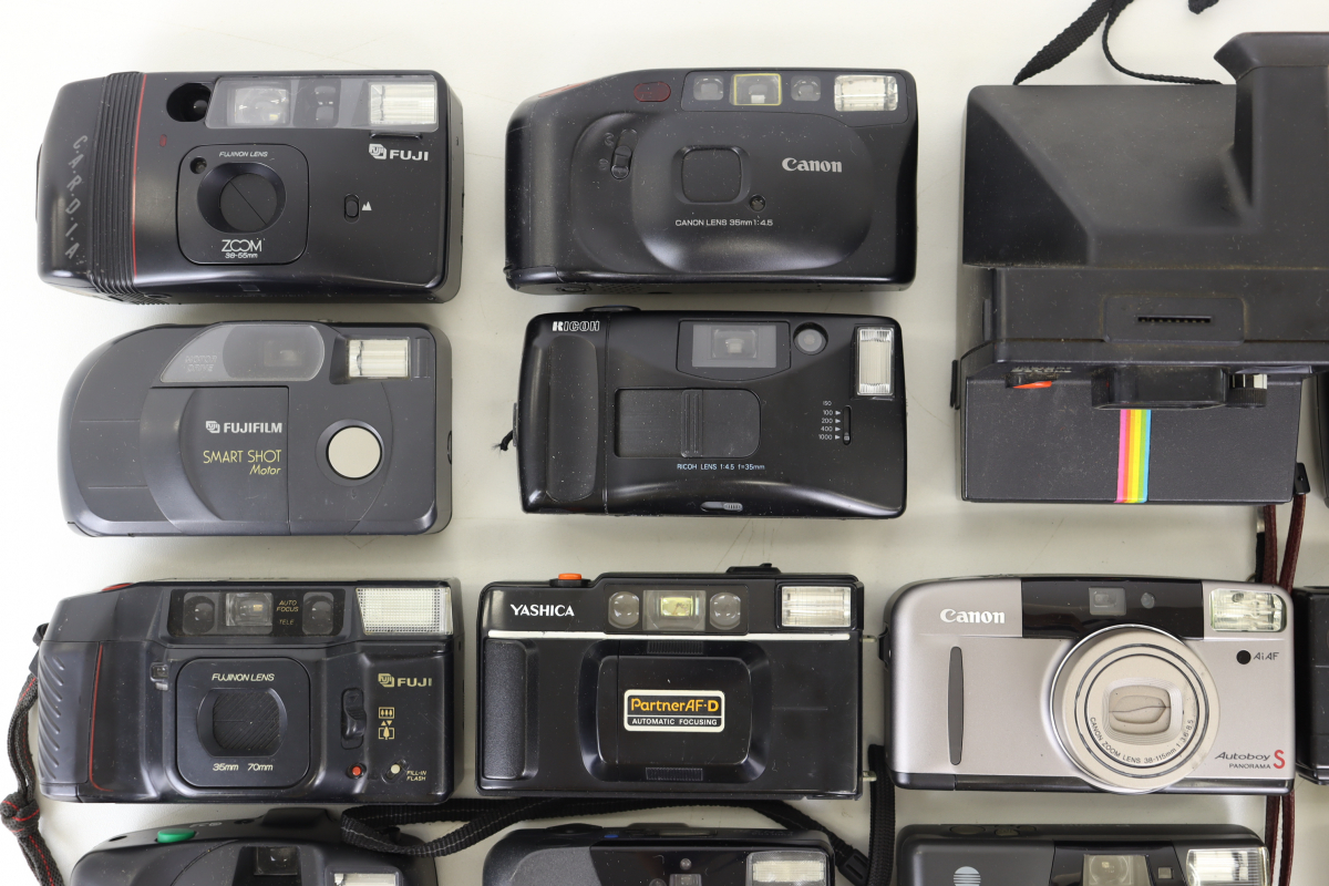Canon コンパクトフィルムカメラ まとめ ☆ まとめて FUJIFILM 1円 