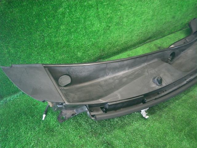 タント DBA-LA600S カウルトップパネル S28 55708-B2201