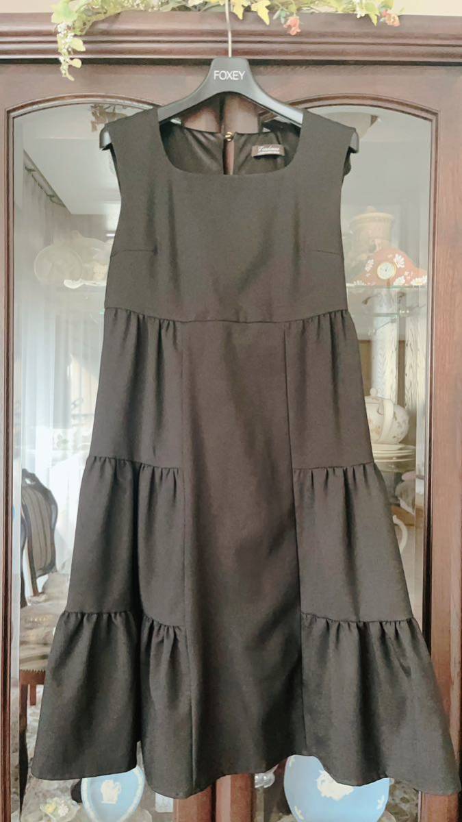 ティアクラッセ ♪エンパイアワンピース黒Mサイズ