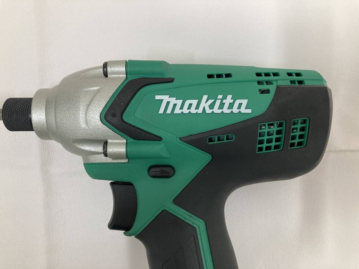ほぼ未使用 美品 動作確認済み マキタ makita 充電式インパクト 