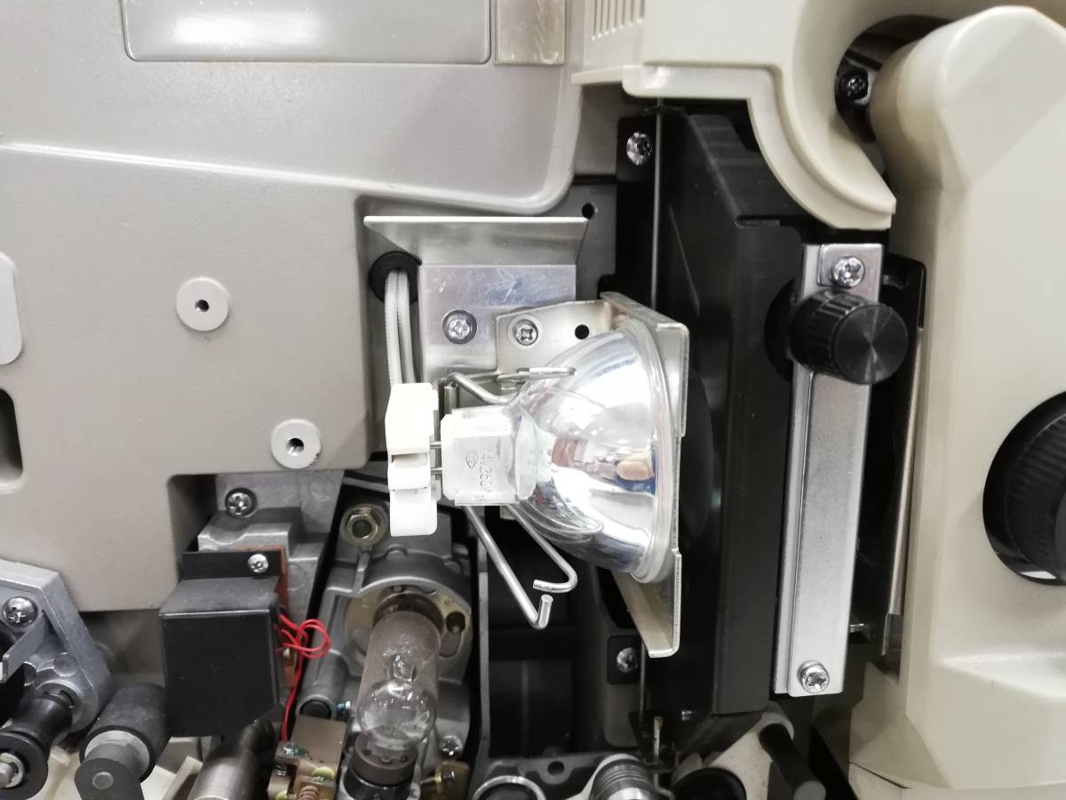 ELMO 16-CL サウンド　プロジェクター　ジャンク品 ELMO 16-CL サウンド プロジェクター ジャンク品