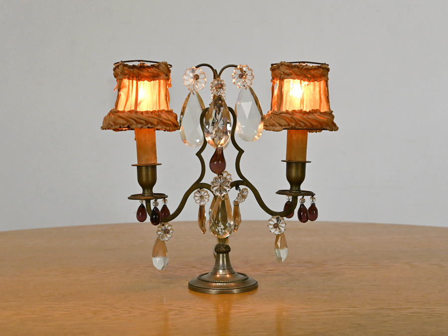 クラシック ガラス×真鍮 小ぶりなテーブルスタンド 2灯/卓上 シャンデリア イタリア フランス ヤマギワ アンティーク ランプ 照明