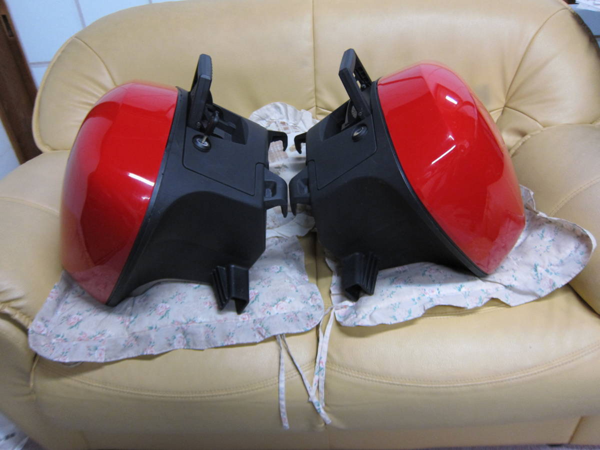 VFR800F RC79 純正パニアケース 赤色 中古美品(パニアケース)｜売買 