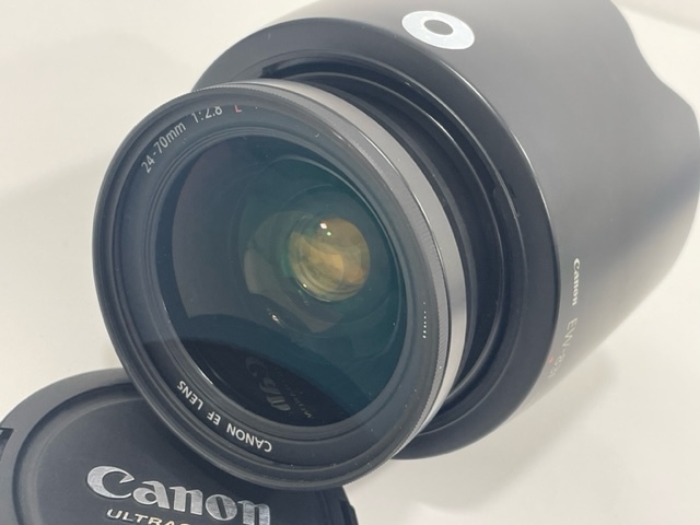 【定番人気，高品質】 8-2 Canon キャノン EF24-70mm 1:2.8 L USM レンズ レンズフード EW-83F ジャンク扱い(キヤノン)｜売買されたオークション情報、yahooの商品情報をアーカイブ公開 - オークファン キヤノン
